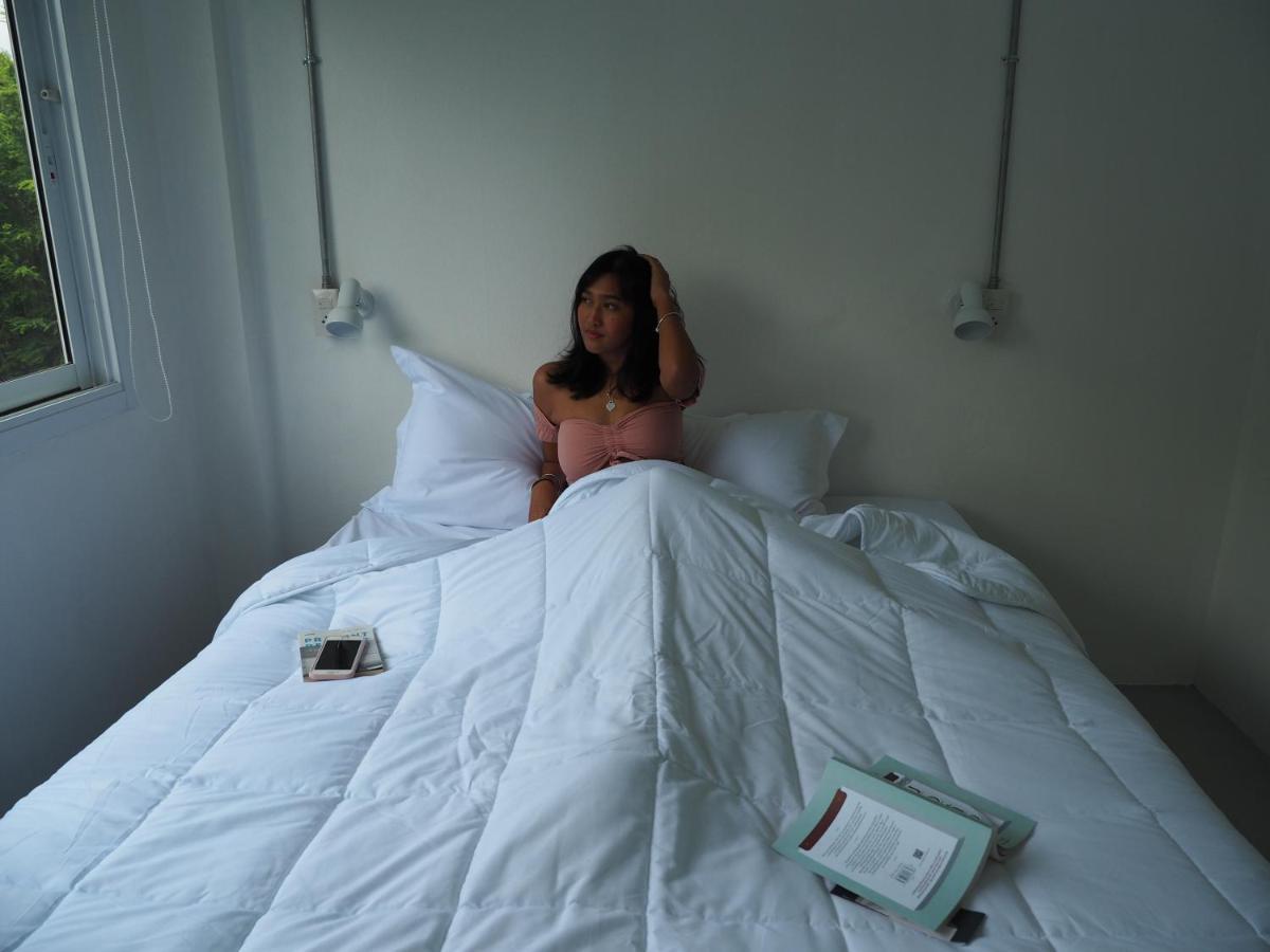 Prachan Hostel Thong Sala Buitenkant foto