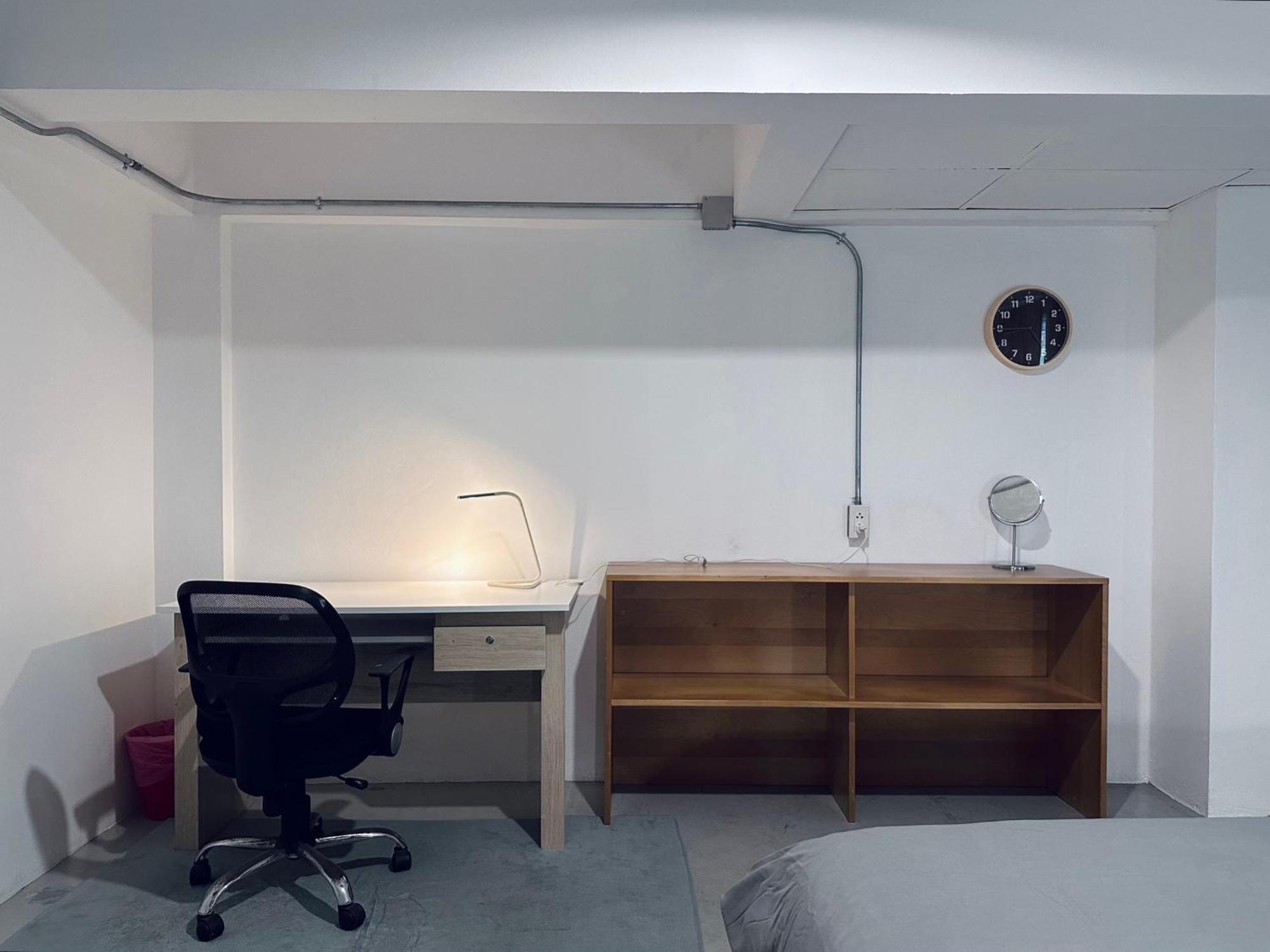 Prachan Hostel Thong Sala Buitenkant foto