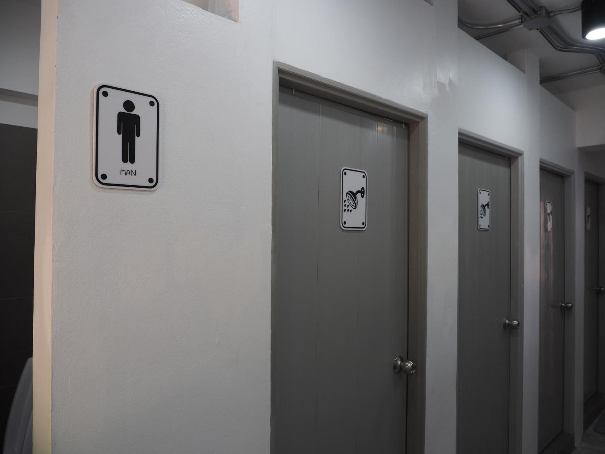 Prachan Hostel Thong Sala Buitenkant foto