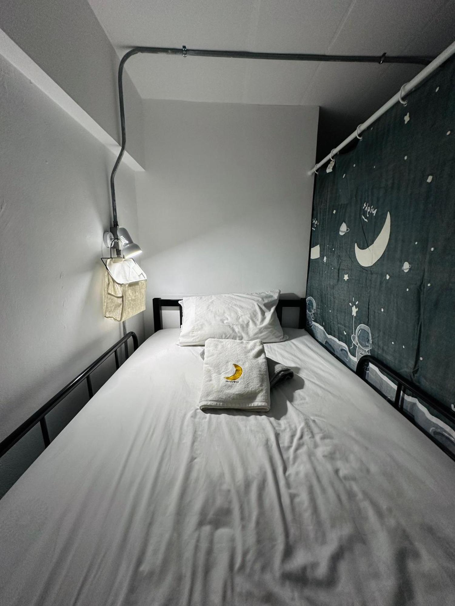 Prachan Hostel Thong Sala Buitenkant foto